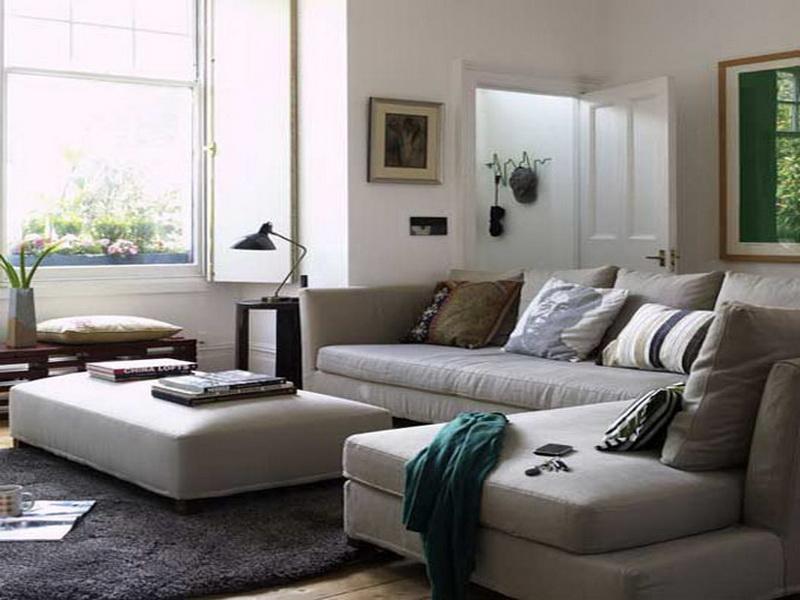 combination of grey and white is fit to make a comfortable place.