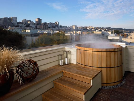 cozy rooftop with jacuzzi