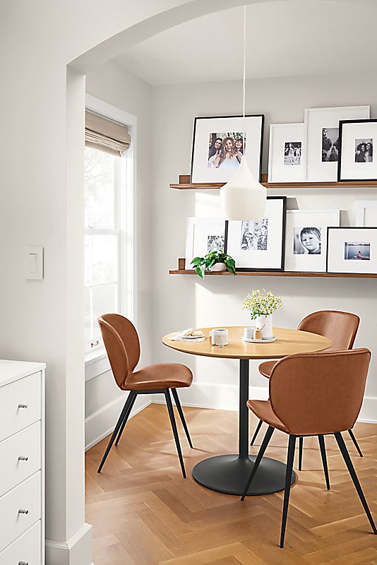 cozy small dining room